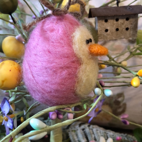 Handmade needle felted Easter egg duckling ornament spring collectable decor - Picture 2 of 6